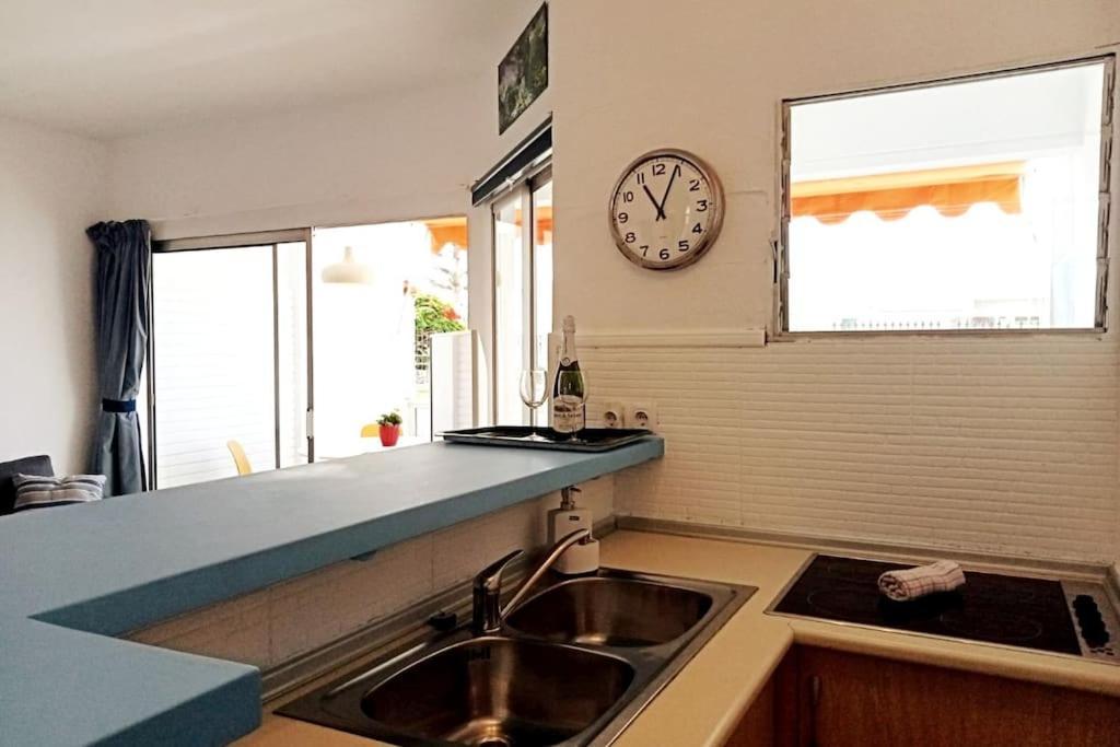Apartment With Large Terrace, 10 Meters From Playa De Las Burras San Bartolomé Kültér fotó